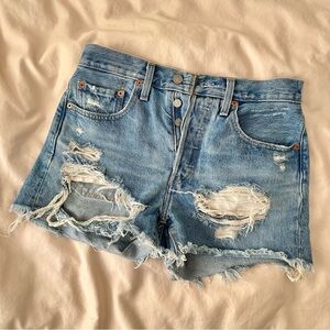 Levi 501 Distressed Denim Women Shorts | Size 27